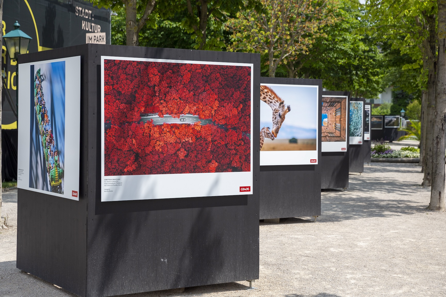 Die CEWE Photo Award Ausstellung war schon ein Highlight beim Festival La Gacilly-Baden Photo 2023 (c) CEWE