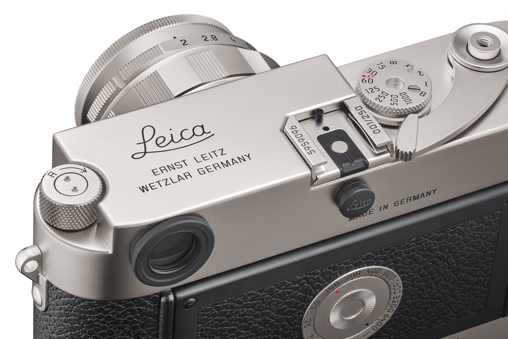 Das Leica M-System prägte die Fotografiegeschichte nachhaltig. Abgebildet ein Detail des streng limitierten Sondermodells "Leica M Edition 70". Foto: Leica Camera AG